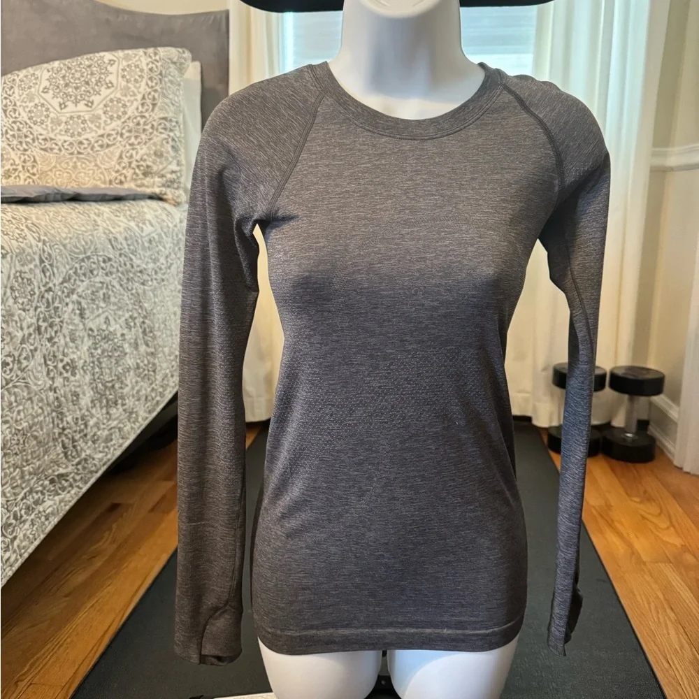 lululemon athletica Black Long Sleeve Top